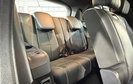 Mercedes-Benz GLS, 2025 год, 18 000 000 рублей, 28 фотография