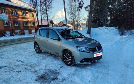Renault Sandero II рестайлинг, 2016 год, 860 000 рублей, 4 фотография