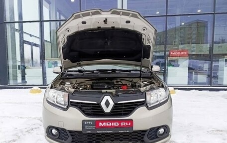 Renault Sandero II рестайлинг, 2016 год, 860 000 рублей, 2 фотография