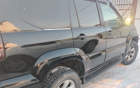 Toyota Land Cruiser Prado 120 рестайлинг, 2006 год, 1 700 000 рублей, 11 фотография