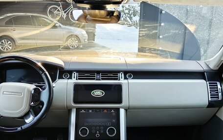 Land Rover Range Rover IV рестайлинг, 2018 год, 6 000 000 рублей, 10 фотография