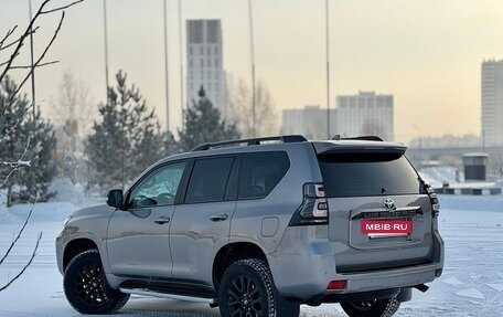 Toyota Land Cruiser Prado 150 рестайлинг 2, 2021 год, 6 280 000 рублей, 5 фотография