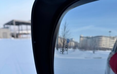 Toyota Land Cruiser Prado 150 рестайлинг 2, 2021 год, 6 280 000 рублей, 16 фотография