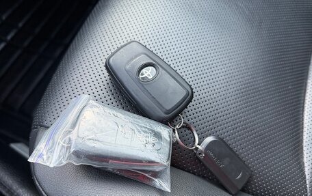 Toyota Land Cruiser Prado 150 рестайлинг 2, 2021 год, 6 280 000 рублей, 23 фотография