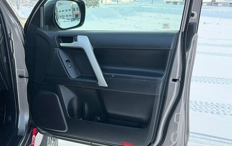 Toyota Land Cruiser Prado 150 рестайлинг 2, 2021 год, 6 280 000 рублей, 26 фотография