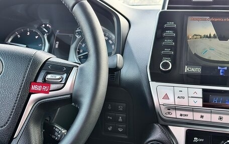 Toyota Land Cruiser Prado 150 рестайлинг 2, 2021 год, 6 280 000 рублей, 21 фотография