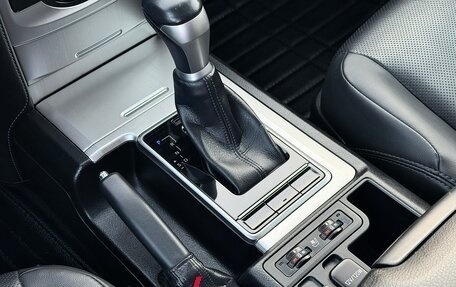 Toyota Land Cruiser Prado 150 рестайлинг 2, 2021 год, 6 280 000 рублей, 19 фотография