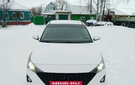 Hyundai Solaris II рестайлинг, 2020 год, 1 347 000 рублей, 12 фотография