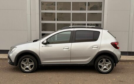 Renault Sandero II рестайлинг, 2020 год, 1 102 000 рублей, 2 фотография