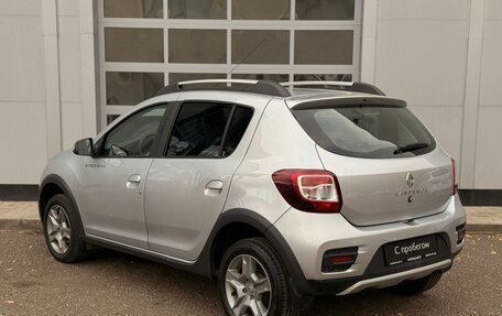 Renault Sandero II рестайлинг, 2020 год, 1 102 000 рублей, 3 фотография