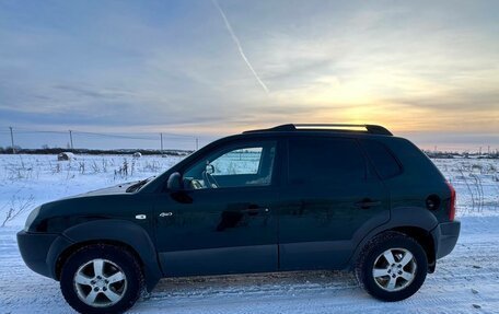 Hyundai Tucson III, 2006 год, 401 000 рублей, 2 фотография