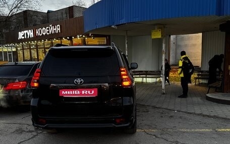 Toyota Land Cruiser Prado 150 рестайлинг 2, 2021 год, 6 500 000 рублей, 5 фотография