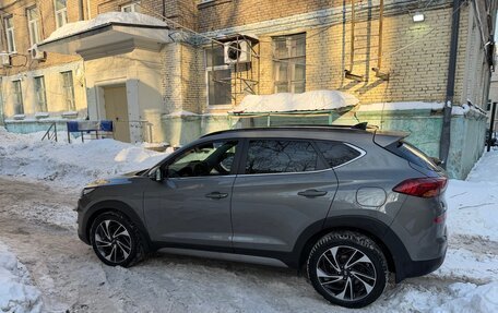 Hyundai Tucson III, 2019 год, 3 000 000 рублей, 2 фотография