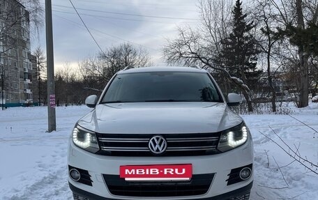 Volkswagen Tiguan I, 2012 год, 1 350 000 рублей, 2 фотография