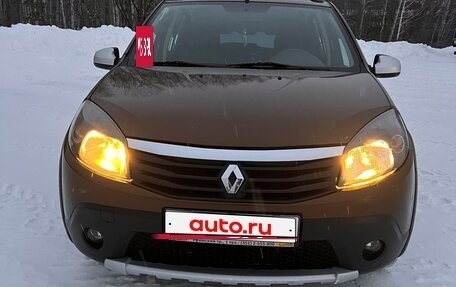 Renault Sandero I, 2013 год, 500 000 рублей, 2 фотография