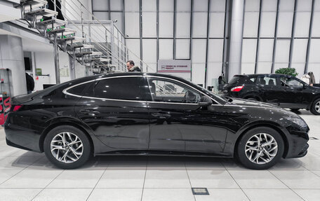 Hyundai Sonata VIII, 2021 год, 1 950 000 рублей, 5 фотография