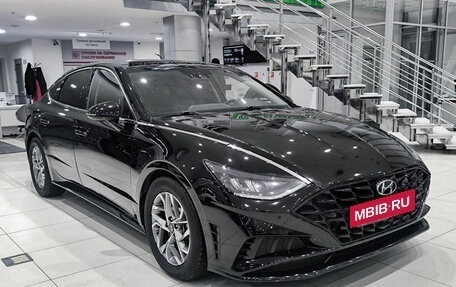 Hyundai Sonata VIII, 2021 год, 1 950 000 рублей, 3 фотография