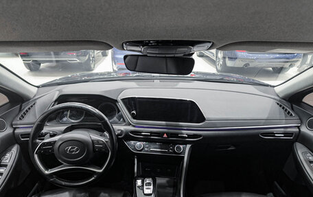 Hyundai Sonata VIII, 2021 год, 1 950 000 рублей, 17 фотография