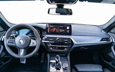 BMW 5 серия, 2020 год, 4 490 000 рублей, 11 фотография