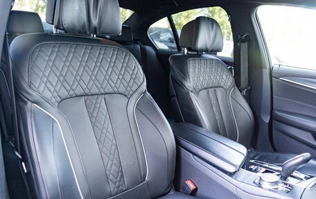 BMW 5 серия, 2020 год, 4 490 000 рублей, 13 фотография