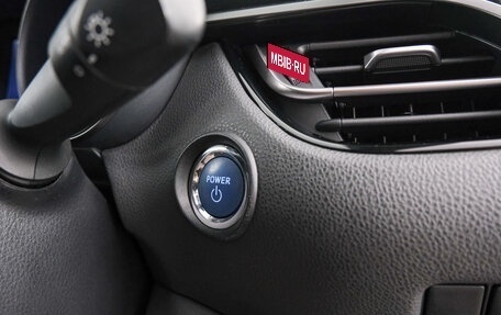 Toyota C-HR I рестайлинг, 2018 год, 2 199 000 рублей, 17 фотография