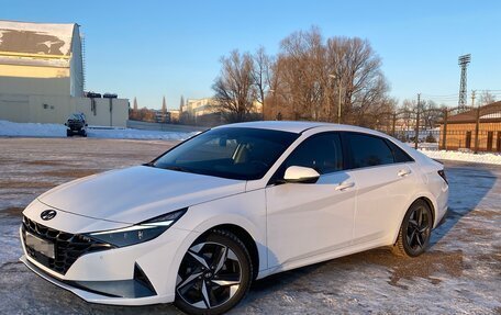 Hyundai Avante, 2020 год, 2 750 000 рублей, 2 фотография