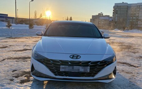 Hyundai Avante, 2020 год, 2 750 000 рублей, 15 фотография