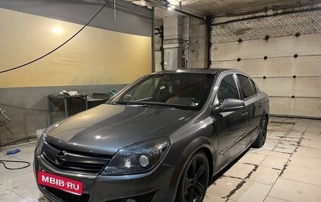 Opel Astra H, 2011 год, 690 000 рублей, 2 фотография