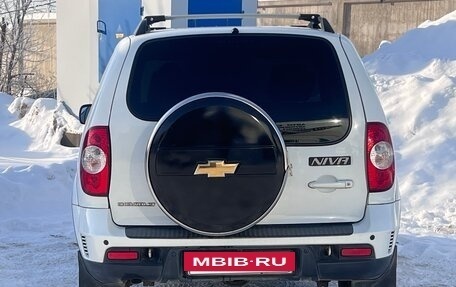 Chevrolet Niva I рестайлинг, 2018 год, 715 000 рублей, 7 фотография