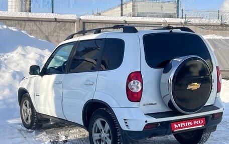 Chevrolet Niva I рестайлинг, 2018 год, 715 000 рублей, 8 фотография