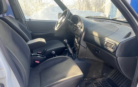 Chevrolet Niva I рестайлинг, 2018 год, 715 000 рублей, 16 фотография