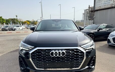Audi Q3, 2022 год, 2 500 000 рублей, 3 фотография