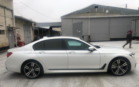 BMW 7 серия, 2018 год, 5 250 000 рублей, 4 фотография