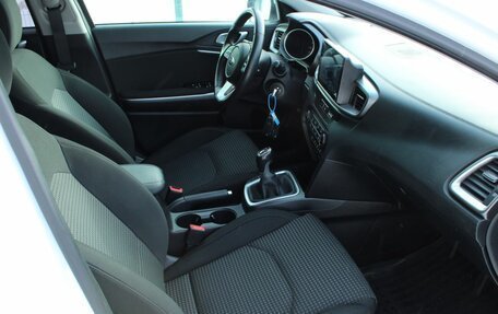 KIA cee'd III, 2019 год, 1 670 000 рублей, 15 фотография