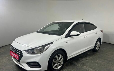 Hyundai Solaris II рестайлинг, 2017 год, 1 030 000 рублей, 1 фотография