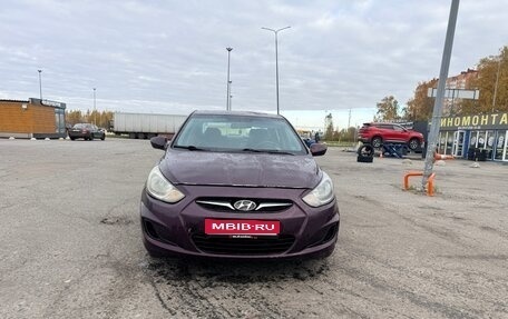 Hyundai Solaris II рестайлинг, 2013 год, 550 000 рублей, 1 фотография