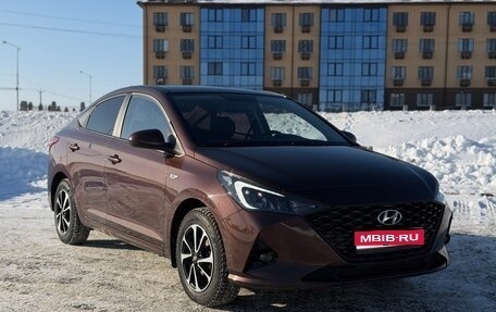 Hyundai Solaris II рестайлинг, 2021 год, 1 720 000 рублей, 1 фотография