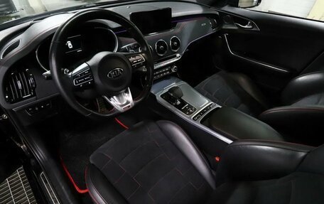 KIA Stinger I, 2021 год, 3 200 000 рублей, 9 фотография