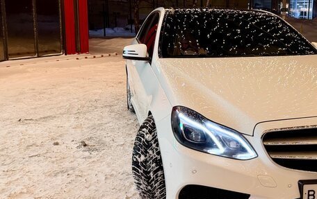 Mercedes-Benz E-Класс, 2015 год, 2 490 000 рублей, 2 фотография