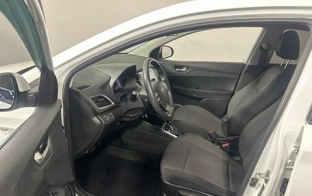 Hyundai Solaris II рестайлинг, 2017 год, 1 030 000 рублей, 9 фотография