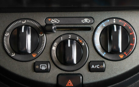 Nissan Note II рестайлинг, 2008 год, 379 000 рублей, 19 фотография