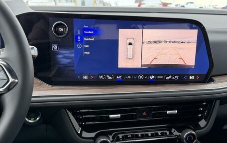 Chevrolet Suburban, 2025 год, 18 950 636 рублей, 18 фотография