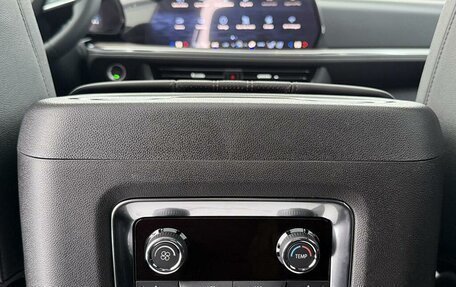 Chevrolet Suburban, 2025 год, 18 950 636 рублей, 19 фотография