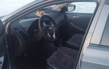 Hyundai Solaris II рестайлинг, 2016 год, 450 000 рублей, 7 фотография