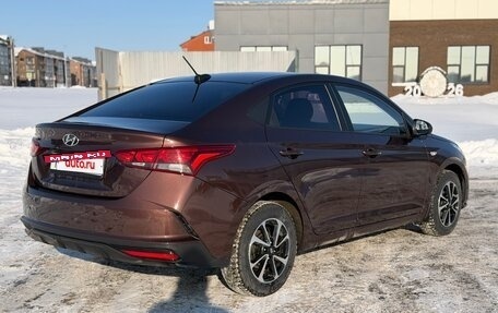 Hyundai Solaris II рестайлинг, 2021 год, 1 720 000 рублей, 7 фотография