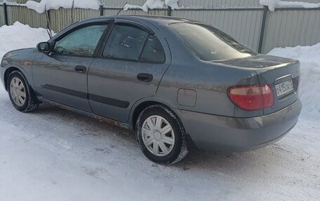 Nissan Almera, 2004 год, 300 000 рублей, 2 фотография