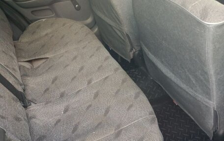 Nissan Almera, 2004 год, 300 000 рублей, 8 фотография