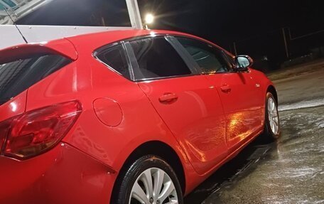 Opel Astra J, 2011 год, 800 000 рублей, 7 фотография