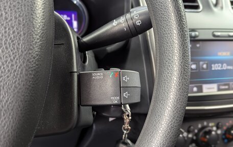 Renault Sandero II рестайлинг, 2014 год, 850 000 рублей, 22 фотография