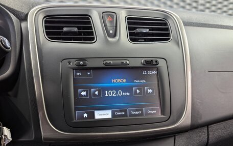 Renault Sandero II рестайлинг, 2014 год, 850 000 рублей, 21 фотография